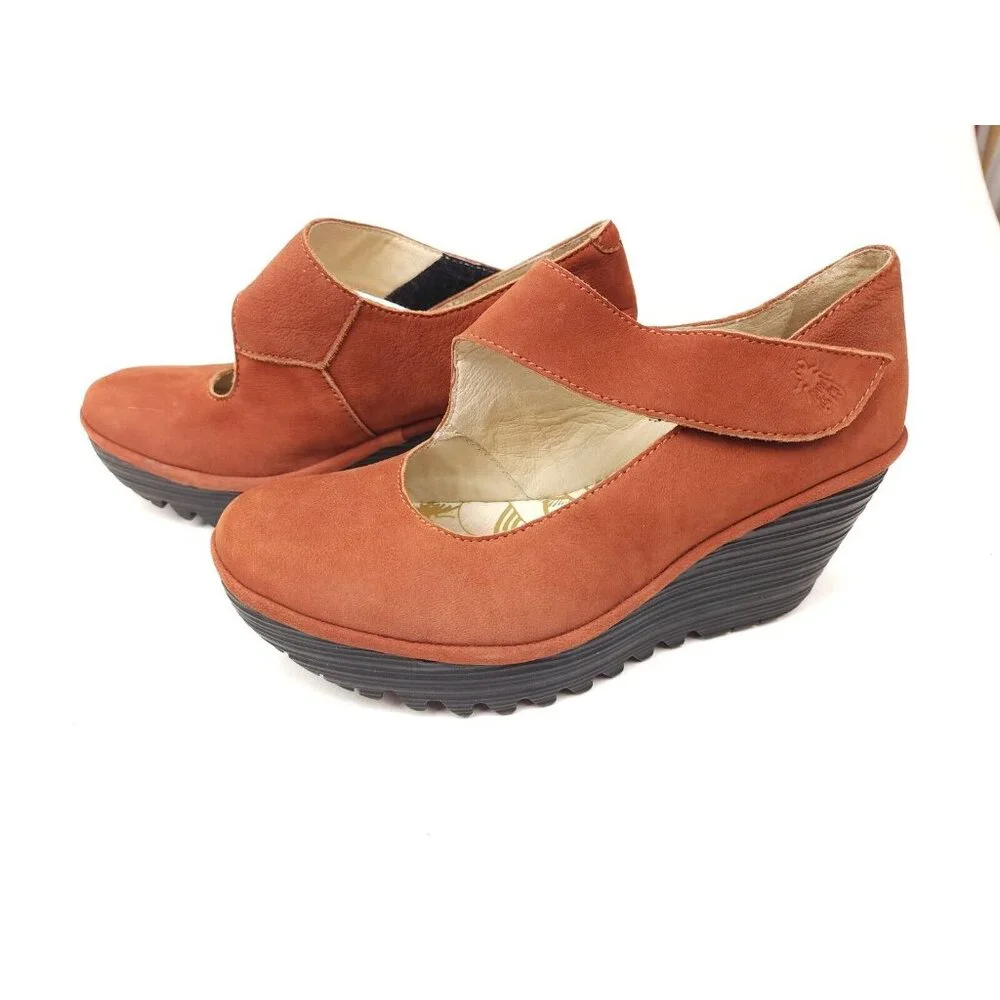 Fly London Yasi Red Orange Suede Platform Wedge Heels size US 6.5-7 EU 37 - Picture 3 of 9